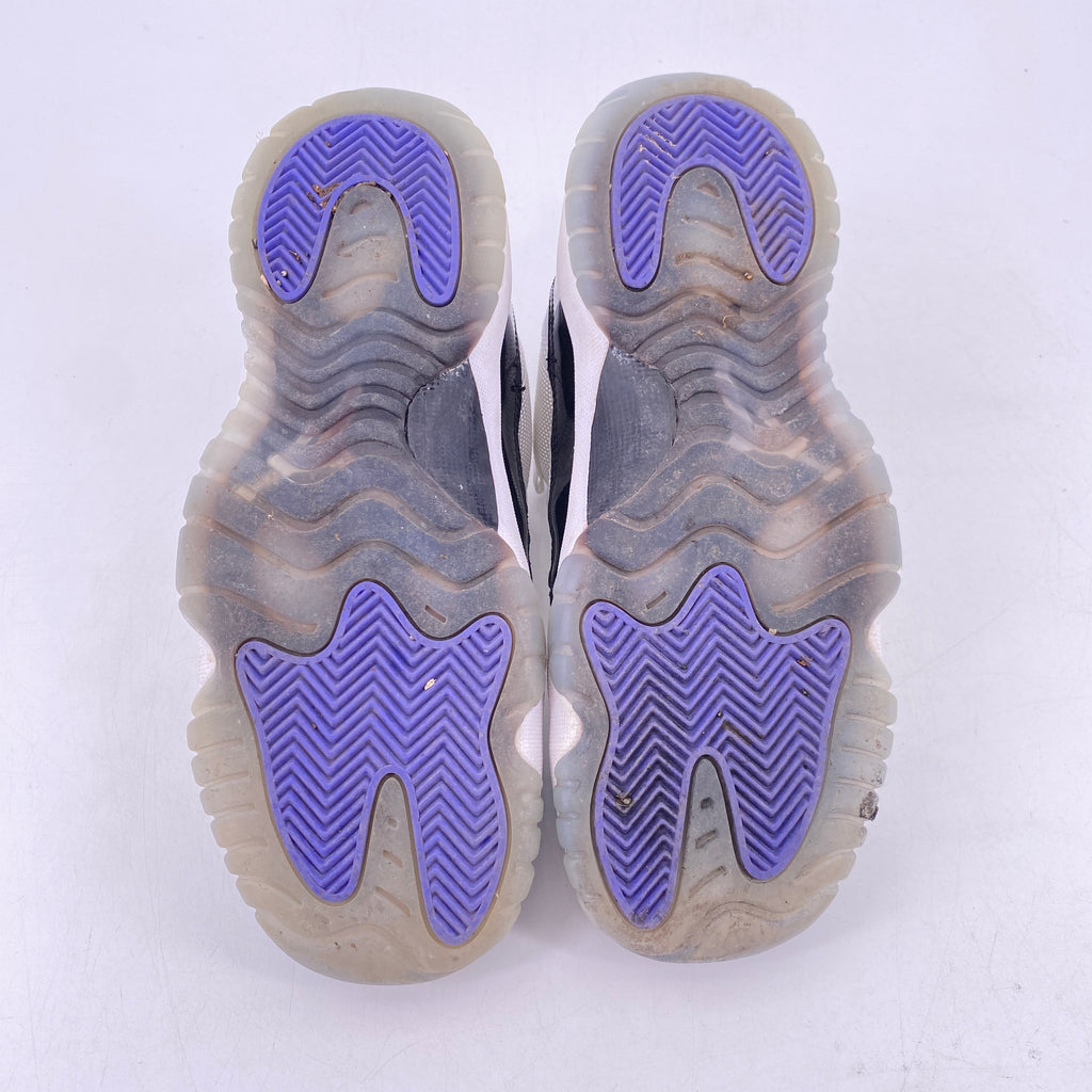 Air Jordan (BG) 11 Retro Low "Concord" 2014 Used Size 6.5Y