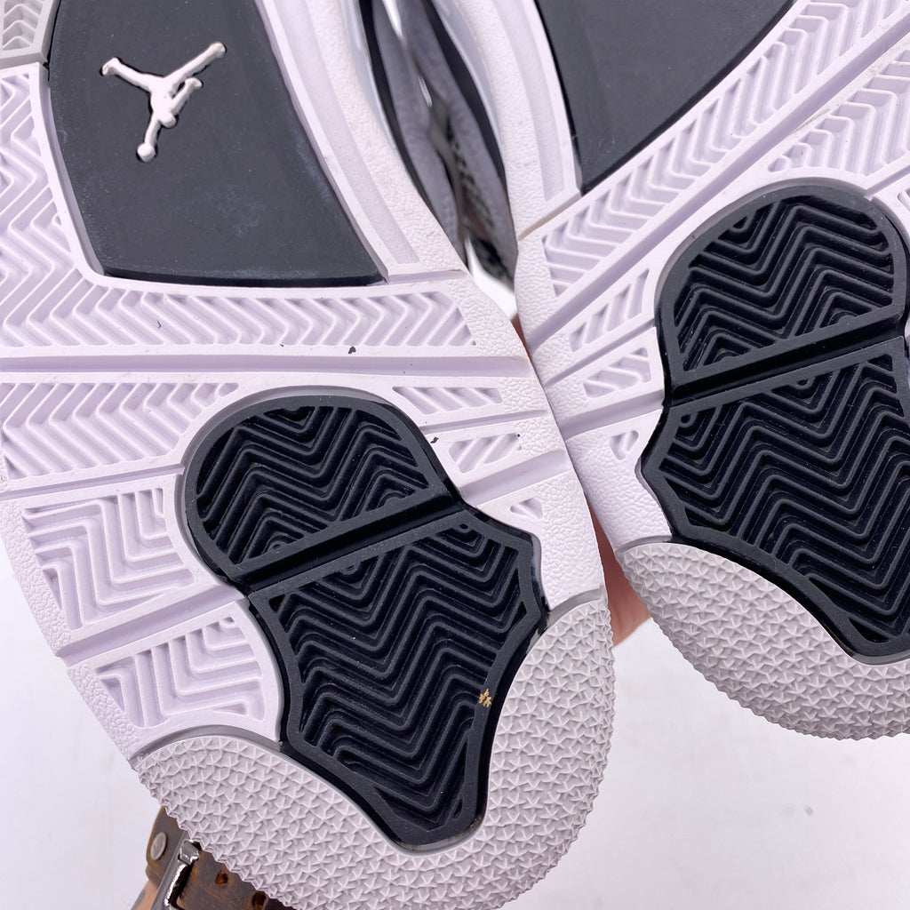 Air Jordan (GS) 4 Retro "Military Black" 2022 New Size 6Y