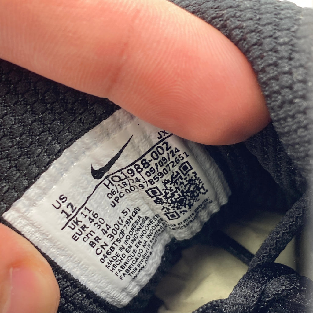 Nike Shox R4 "Black Metallic Silver" 2025 New Size 12