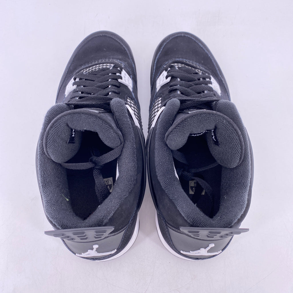 Air Jordan 4 Retro "White Thunder" 2024 Used Size 11.5