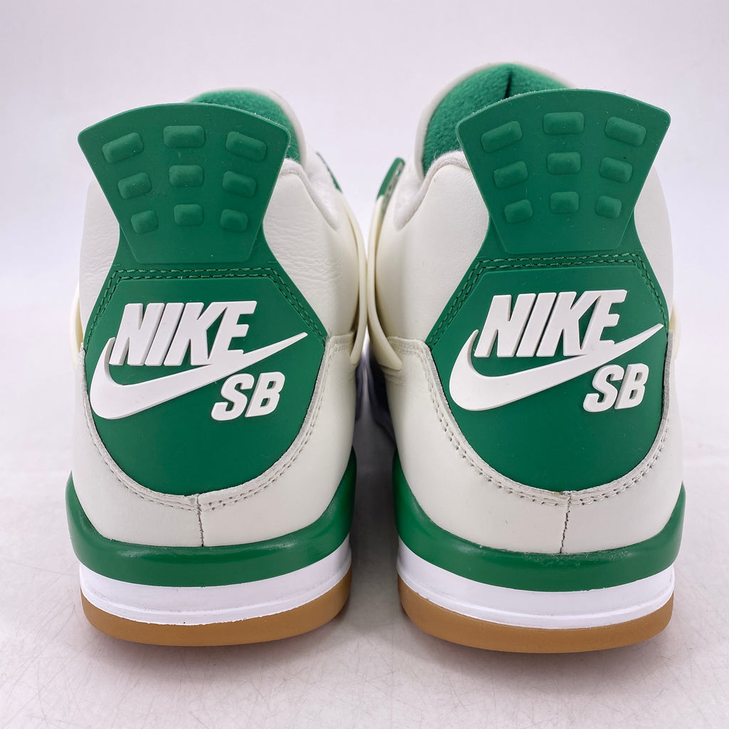Air Jordan 4 Retro "Pine Green" 2023 Used Size 10