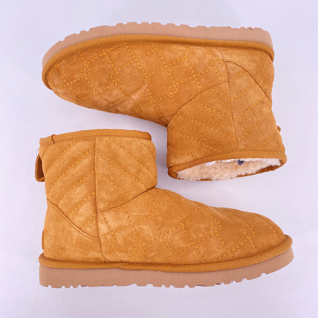 UGG (W) Arden "Chestnut"  New Size 9W