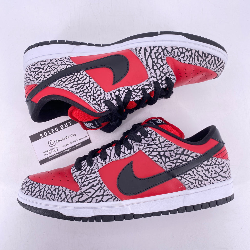 Nike Dunk Low SB "Supreme Red" 2012 Used Size 10.5