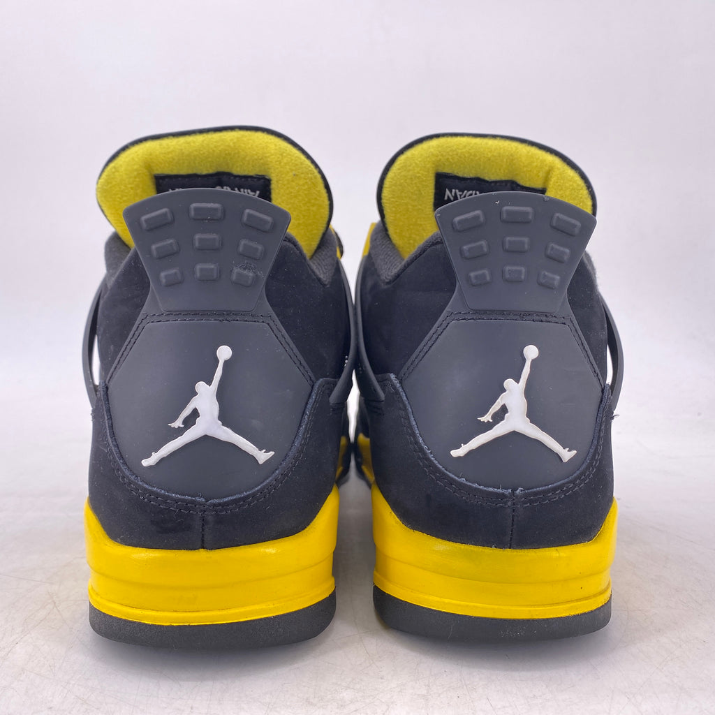 Air Jordan 4 Retro "Thunder" 2023 Used Size 12