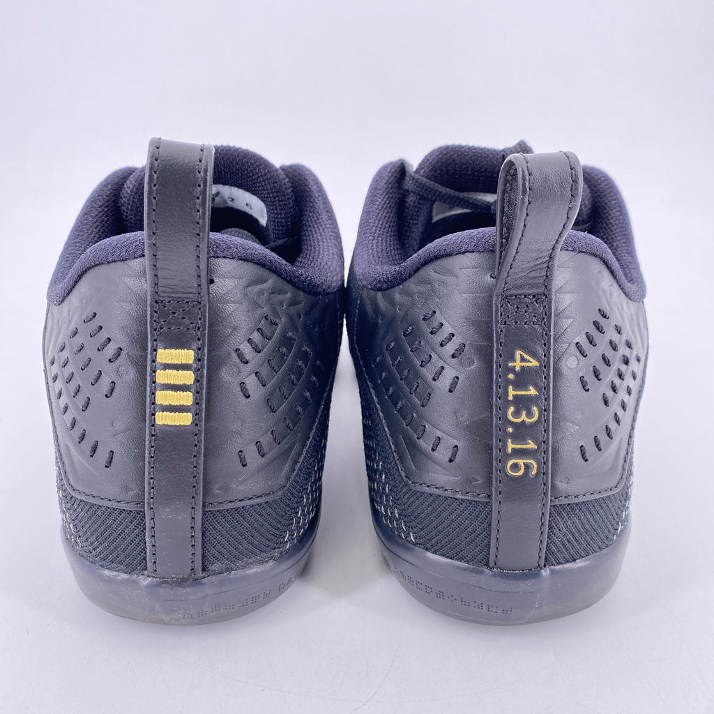 Nike Kobe 11 Elite Low "Fade To Black" 2026 Used Size 12