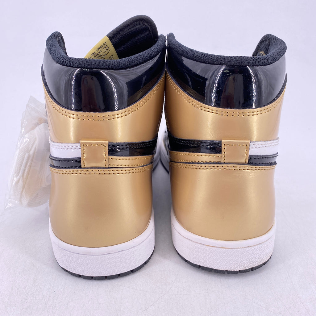 Air Jordan 1 Retro High OG "Gold Toe" 2018 Used Size 11
