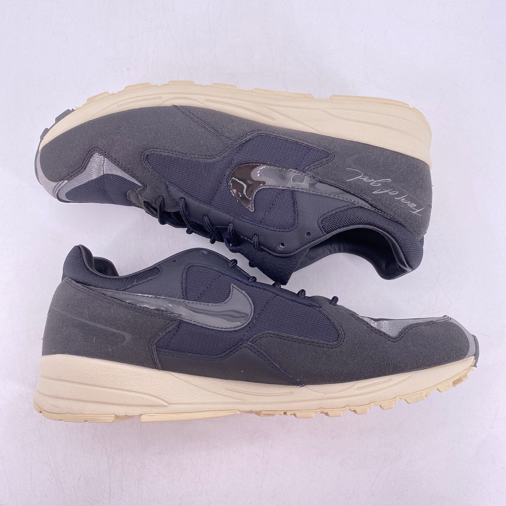 Nike Air Skylon II / FOG "Fog Black" 2018 Used Size 11.5