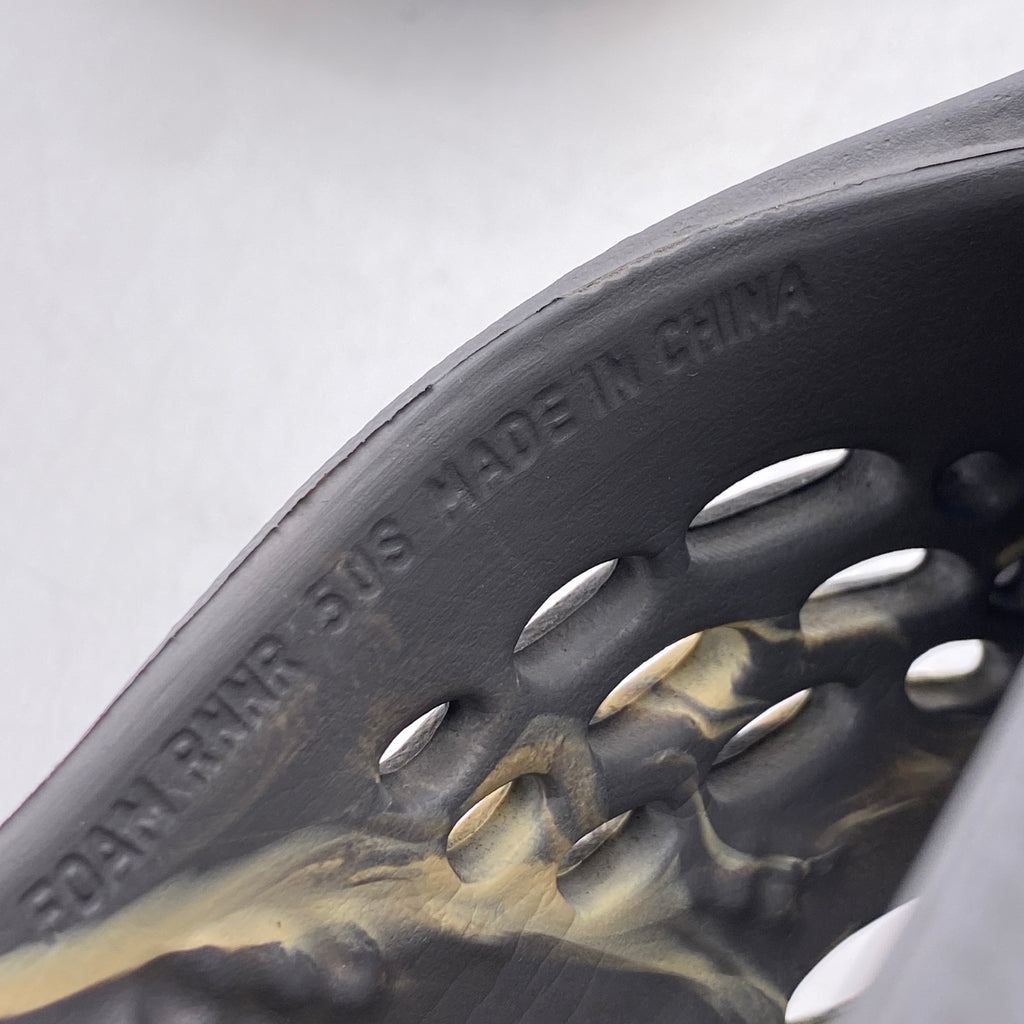 Yeezy Foam RNNR "Mxt Moon Gray" 2021 Used Size 5