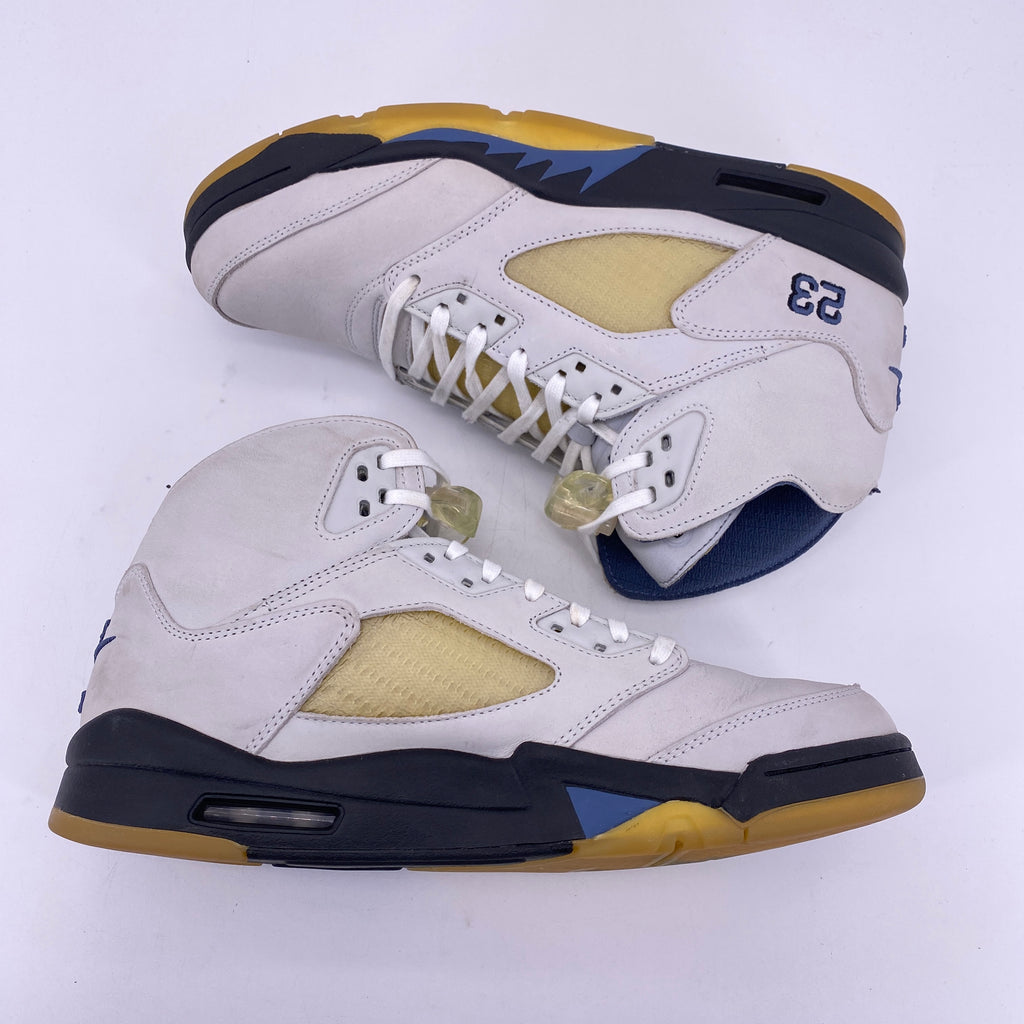 Air Jordan (W) 5 Retro "A Ma Maniere Dawn" 2023 Used Size 12.5W