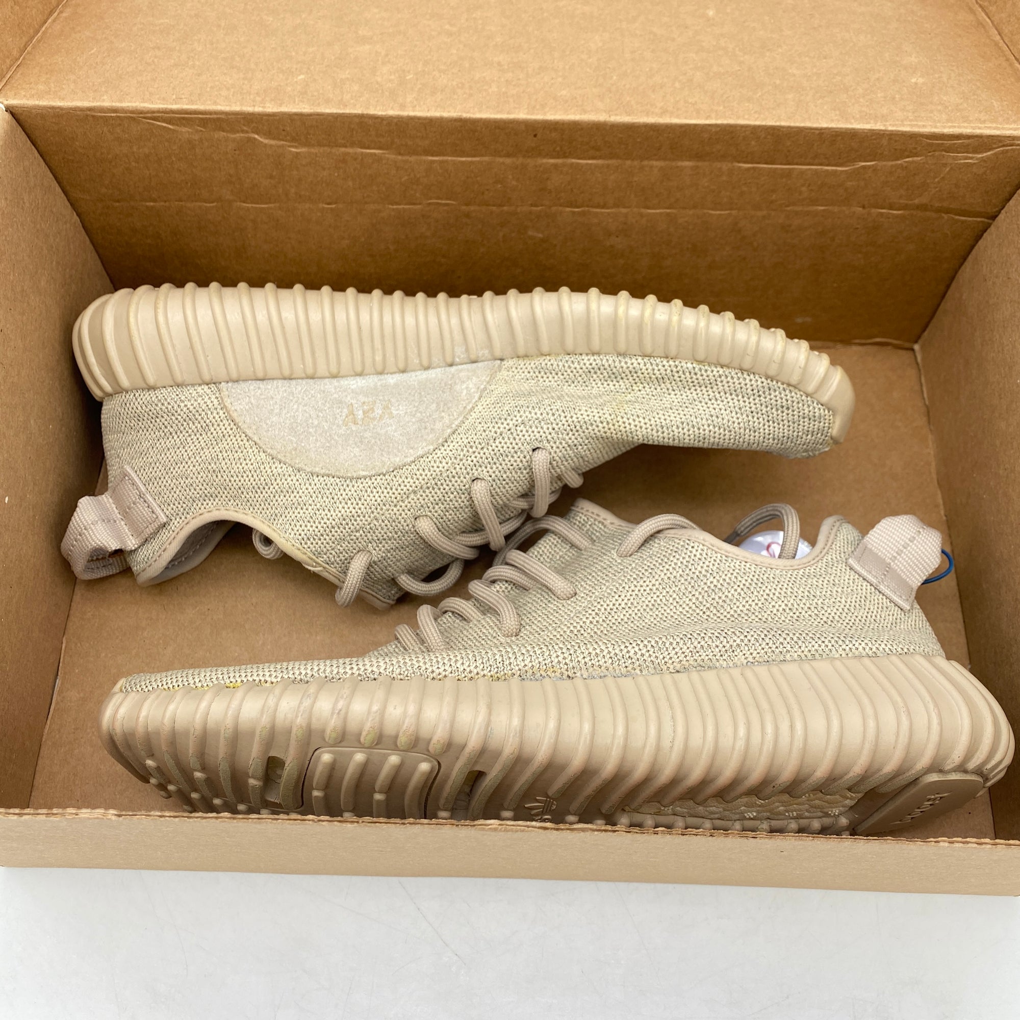 Yeezy 350 &quot;Oxford Tan&quot; 2015 Used Size 8