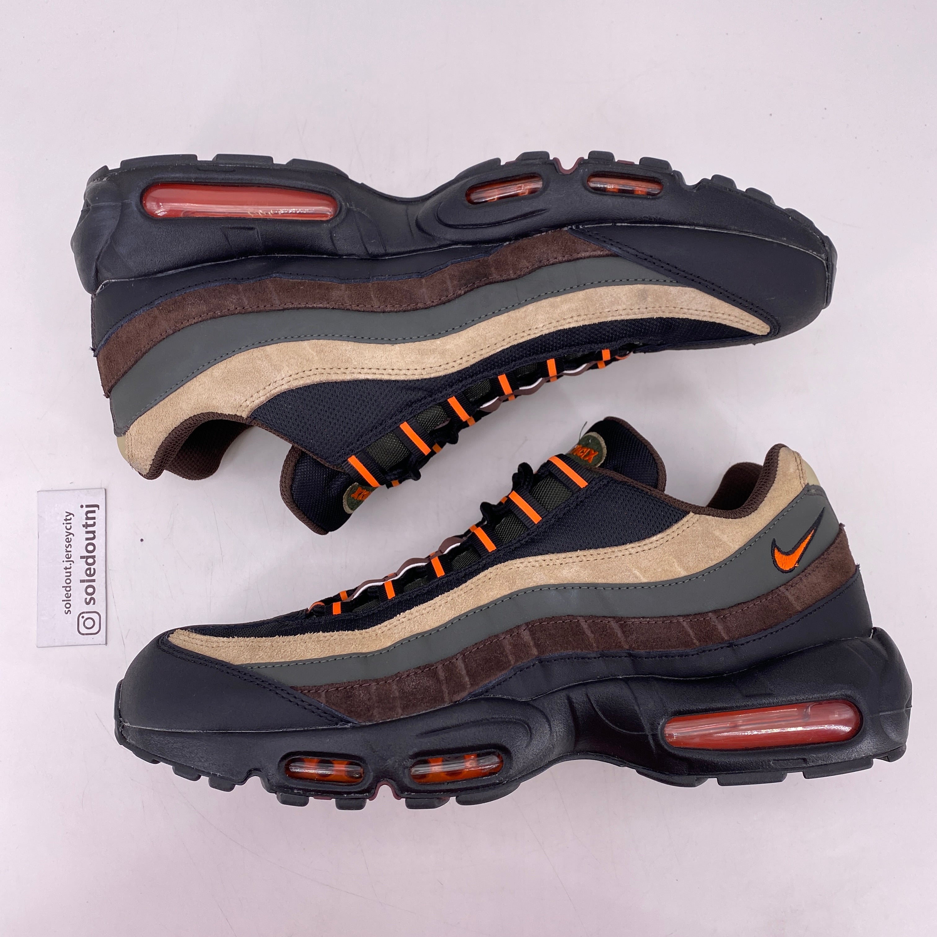 Nike Air Max 95 &quot;Dark Army&quot; 2022 Used Size 13