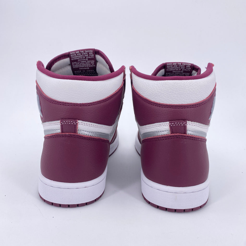 Air Jordan 1 Retro High OG "Bordeaux" 2021 New Size 10