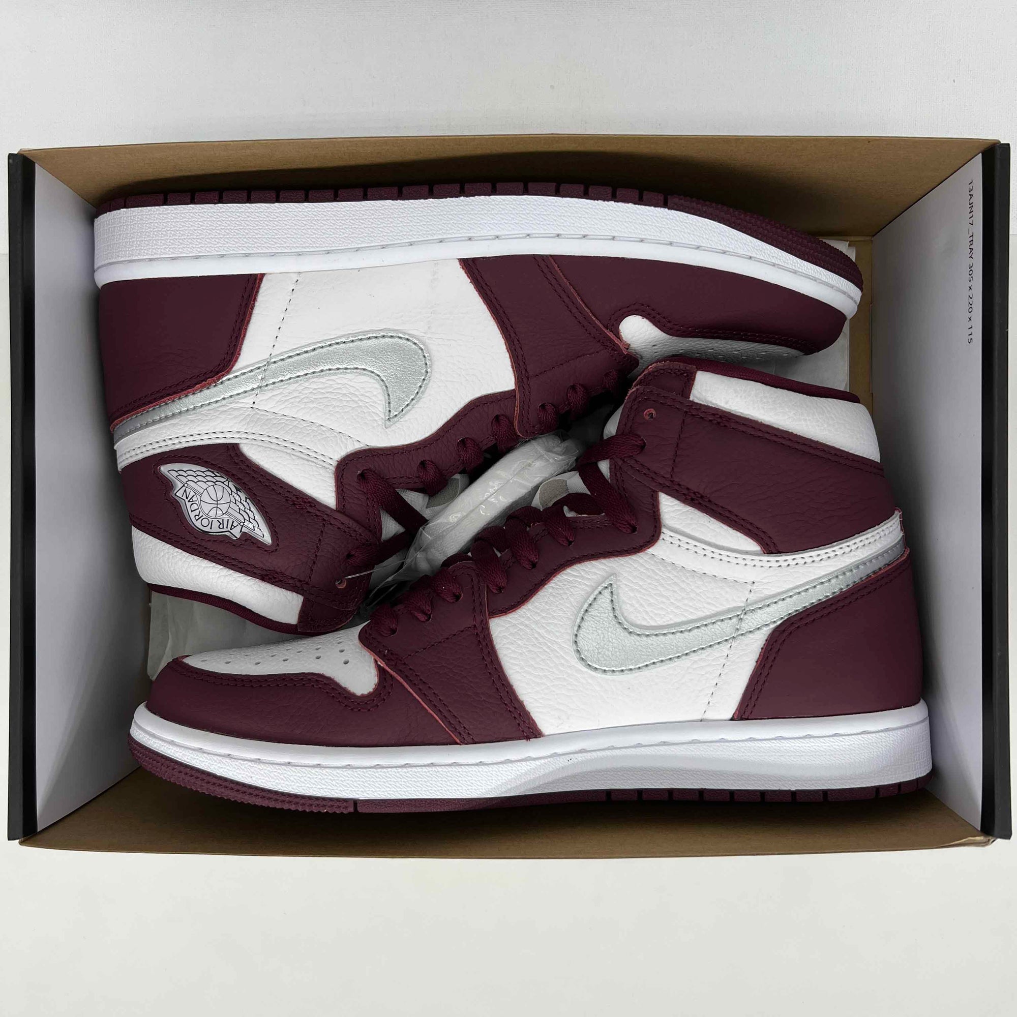 Air Jordan 1 Retro High OG &quot;Bordeaux&quot; 2021 New Size 10.5