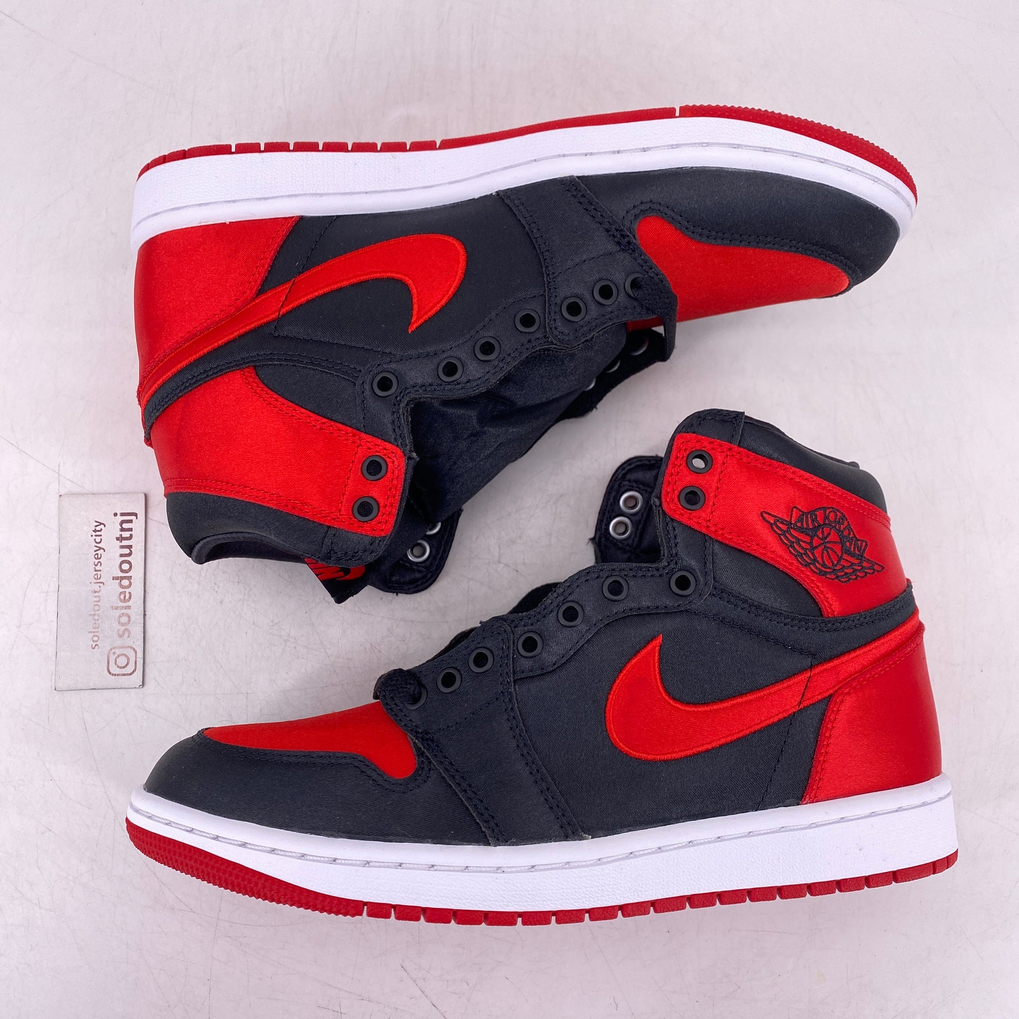 Air Jordan (W) 1 Retro High OG &quot;Satin Bred&quot; 2023 New Size 8.5W