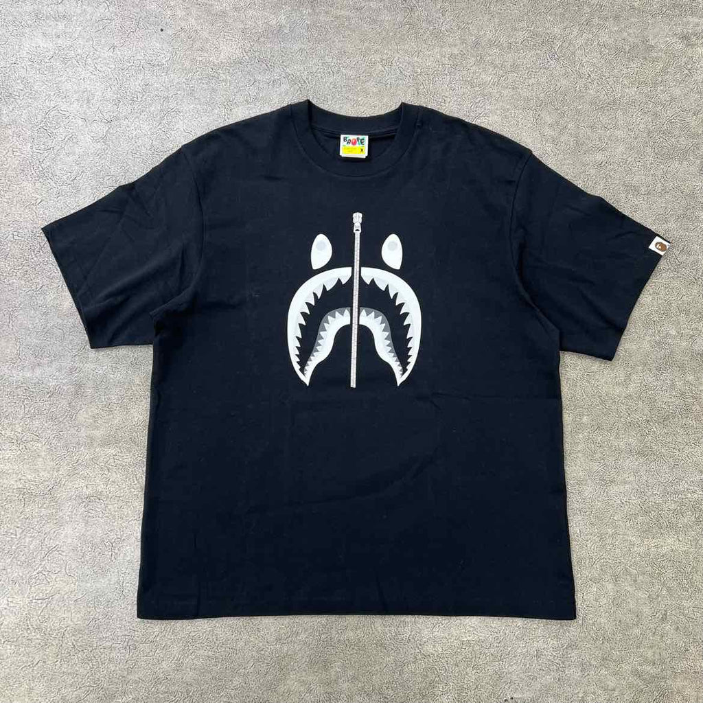 Bape T-Shirt "SHARK FACE" Black Used Size M