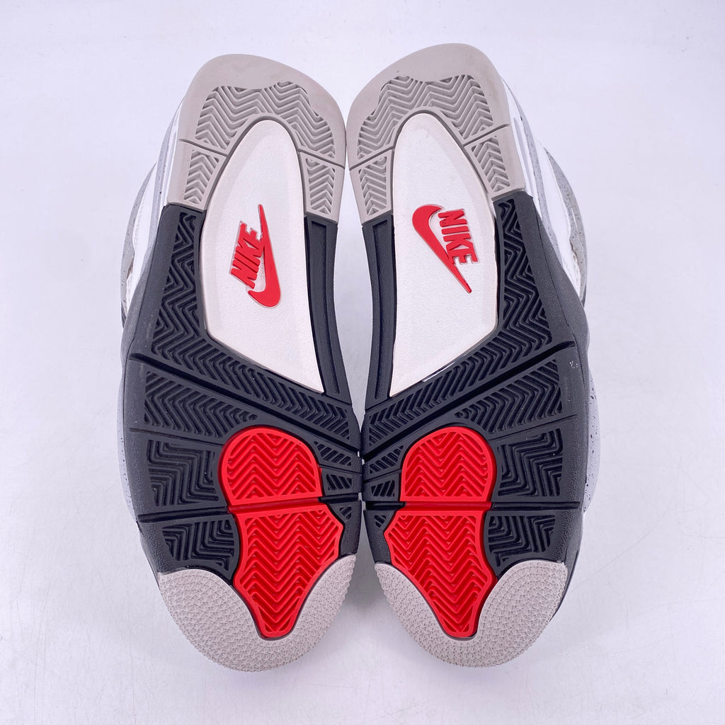 Air Jordan 4 Retro "White Cement" 2025 Used Size 8.5