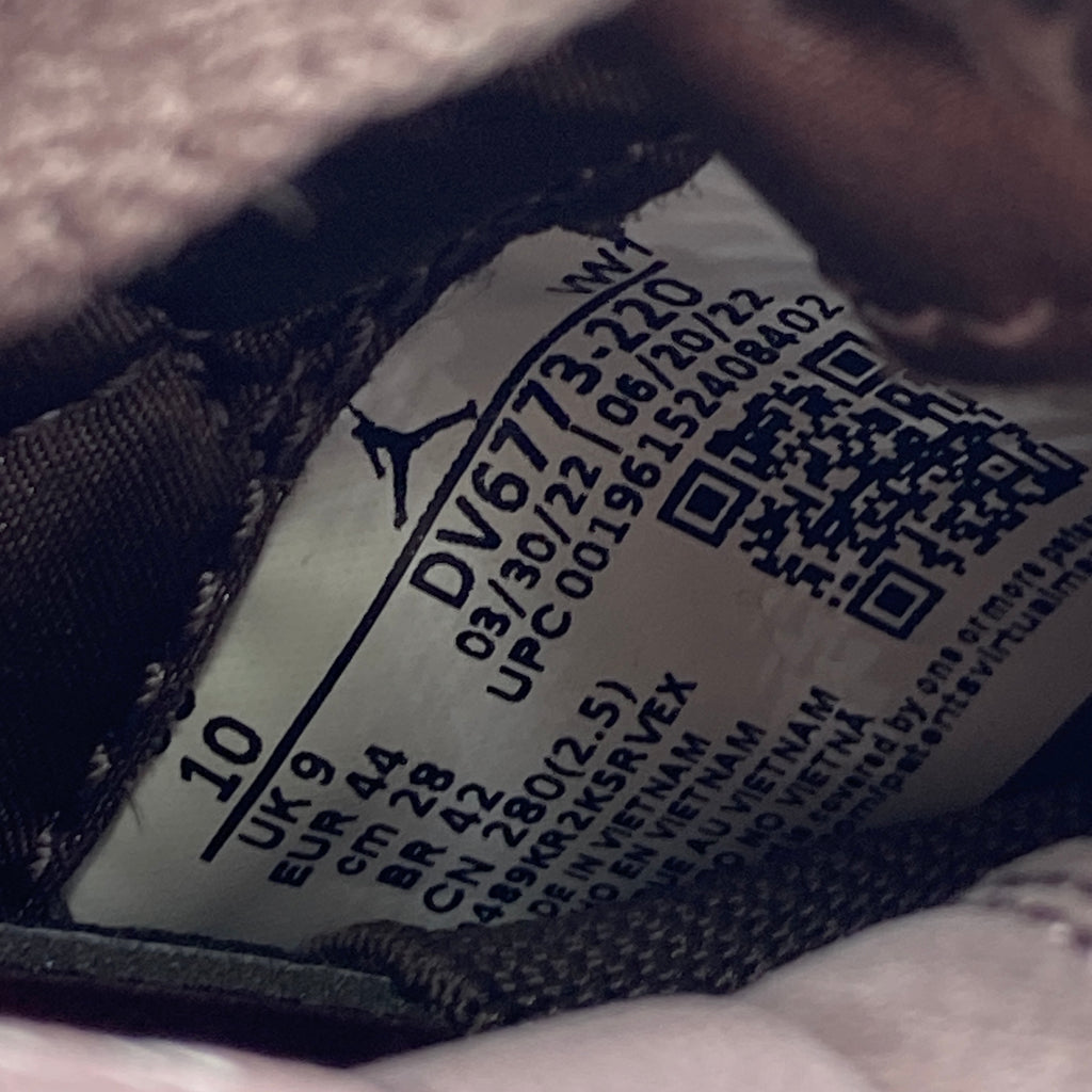 Air Jordan 4 Retro "A Ma Maniere" 2022 Used Size 10