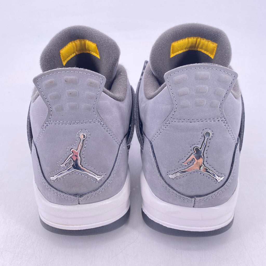 Air Jordan 4 Retro "Cool Grey" 2019 Used Size 9.5