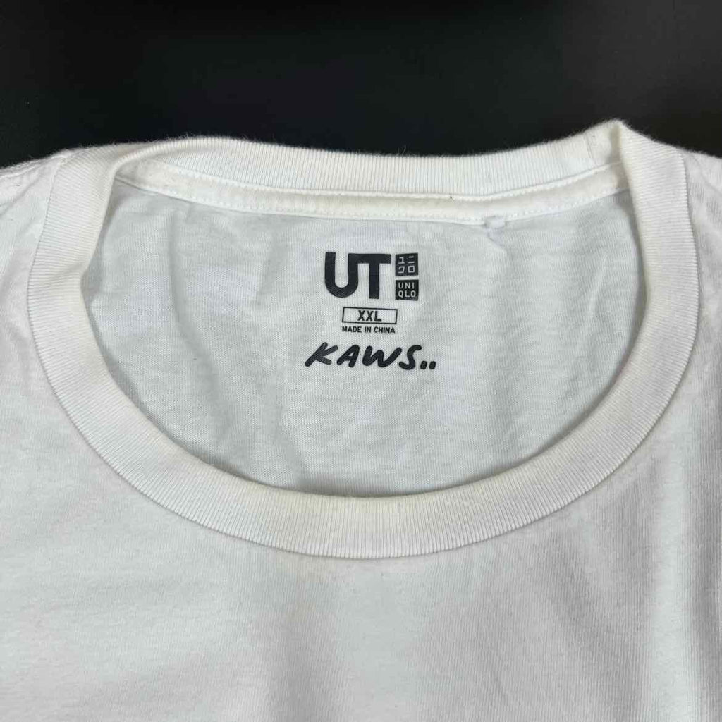 Uniqlo T-Shirt "CLEAN SLATE" White Used Size 2XL