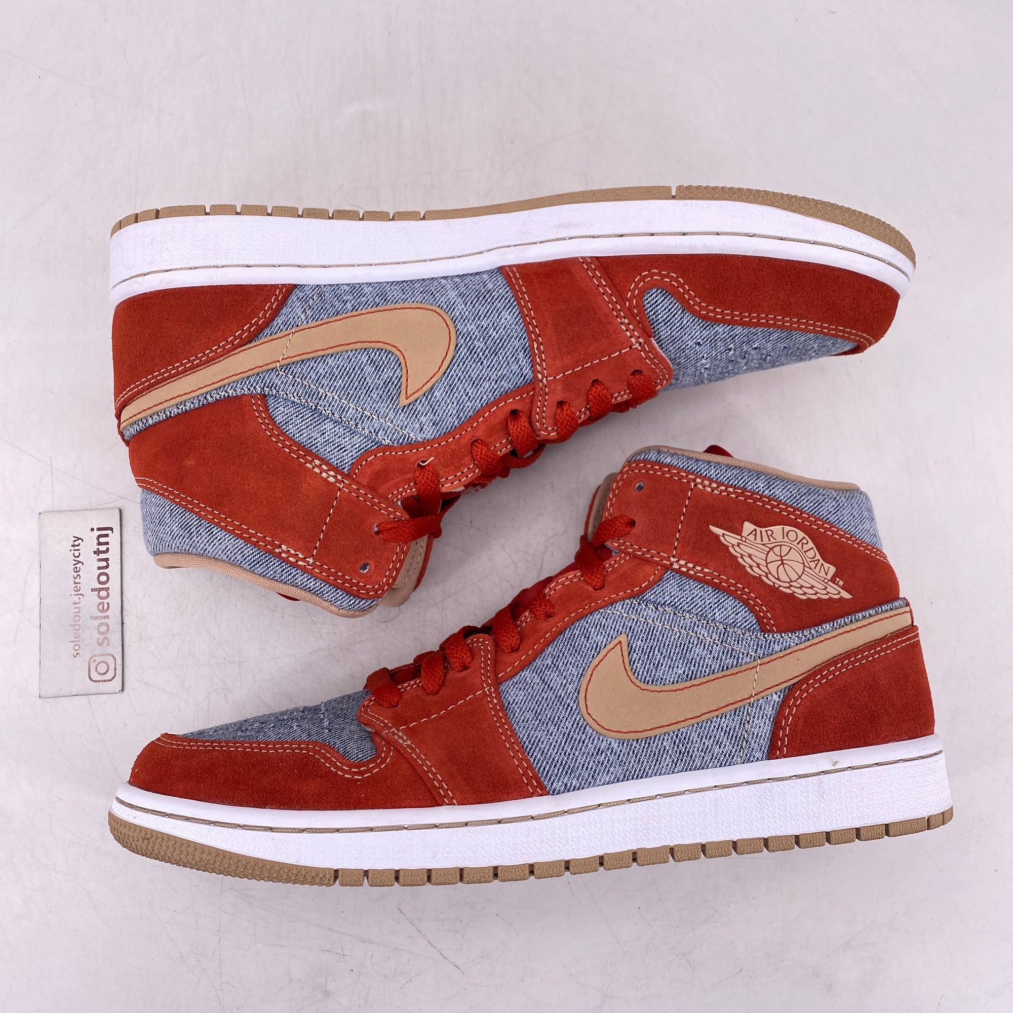 Air Jordan 1 Mid &quot;Denim Red&quot; 2021 Used Size 9.5