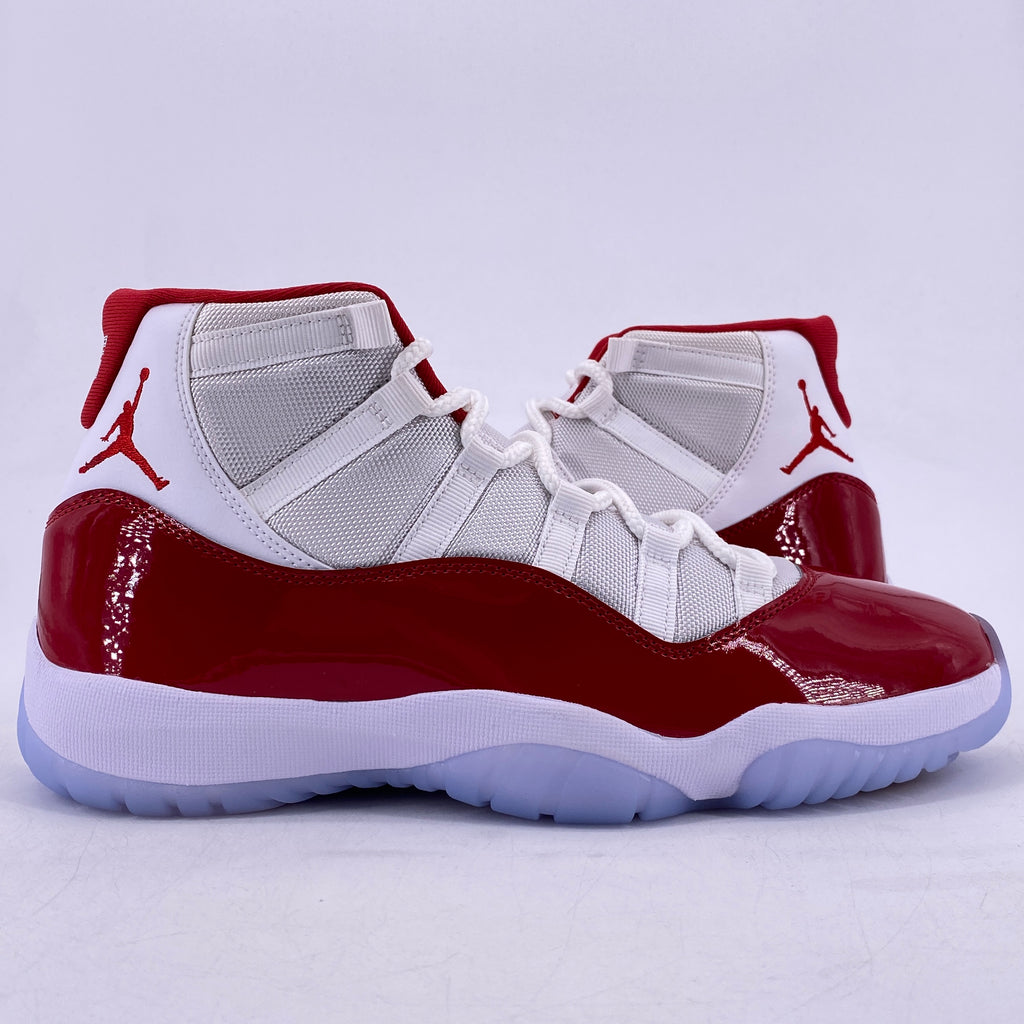 Air Jordan 11 Retro "Cherry" 2022 New Size 10