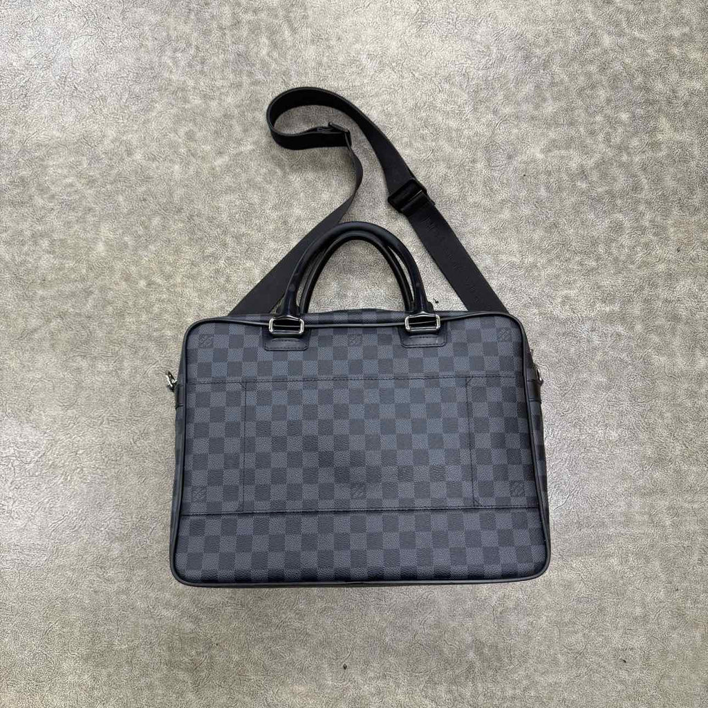 Louis Vuitton Messenger Bag "ICARE LAPTOP" Used Black
