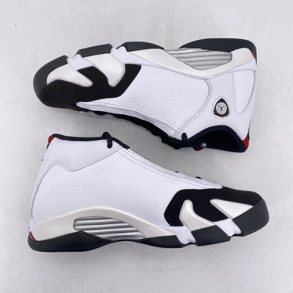 Air Jordan (GS) 14 Retro "Black Toe" 2024 Used Size 6.5Y