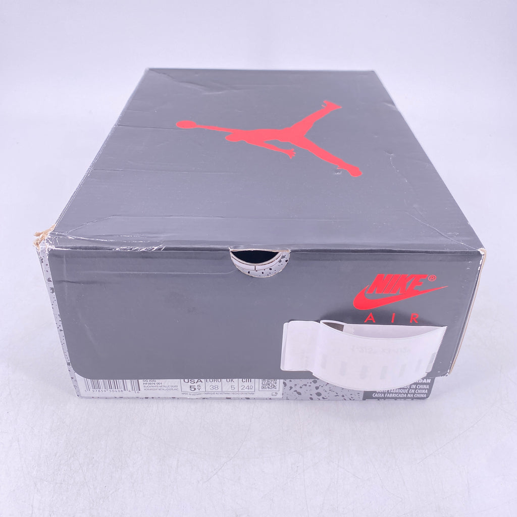 Air Jordan (GS) 5 Retro "Black Metallic Reimagined" 2025 Used Size 5.5Y