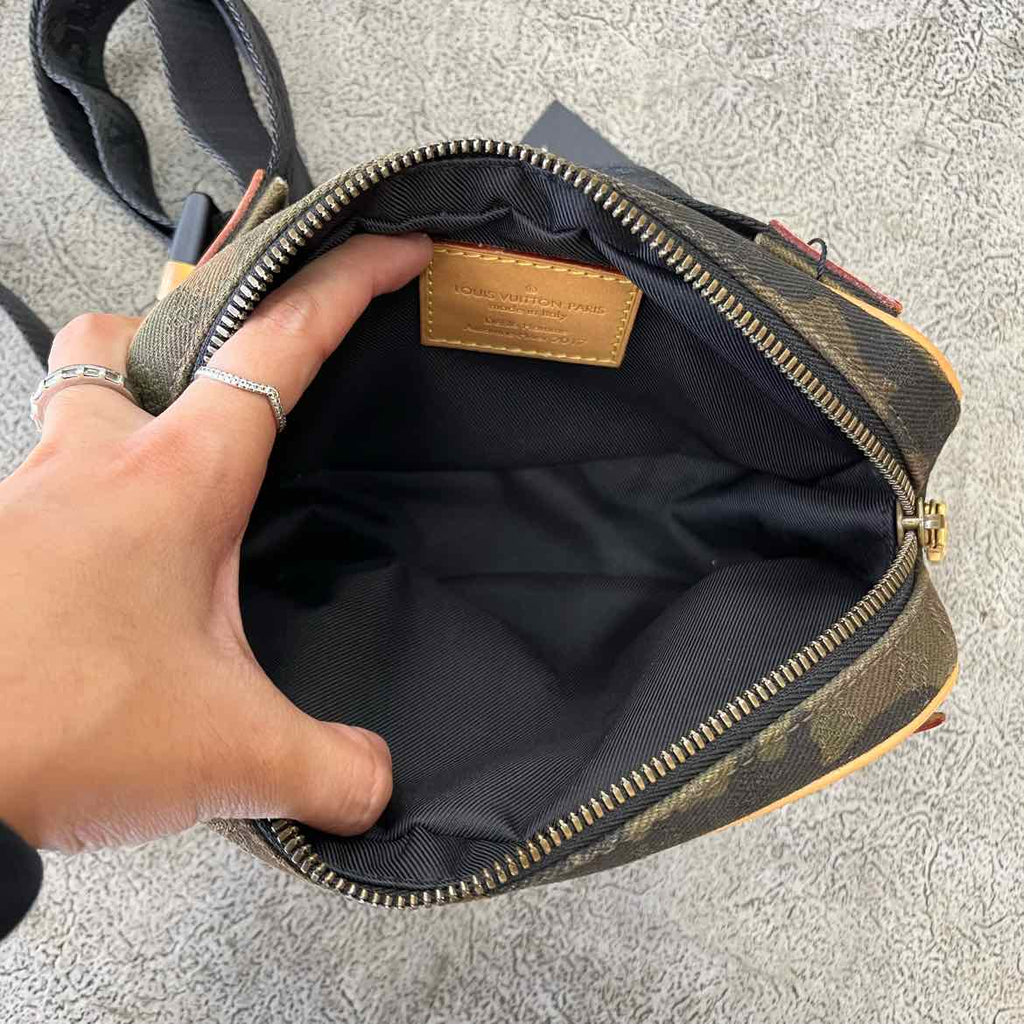 Louis Vuitton Waist Bag "SUPREME BUMBAG" Used Brown