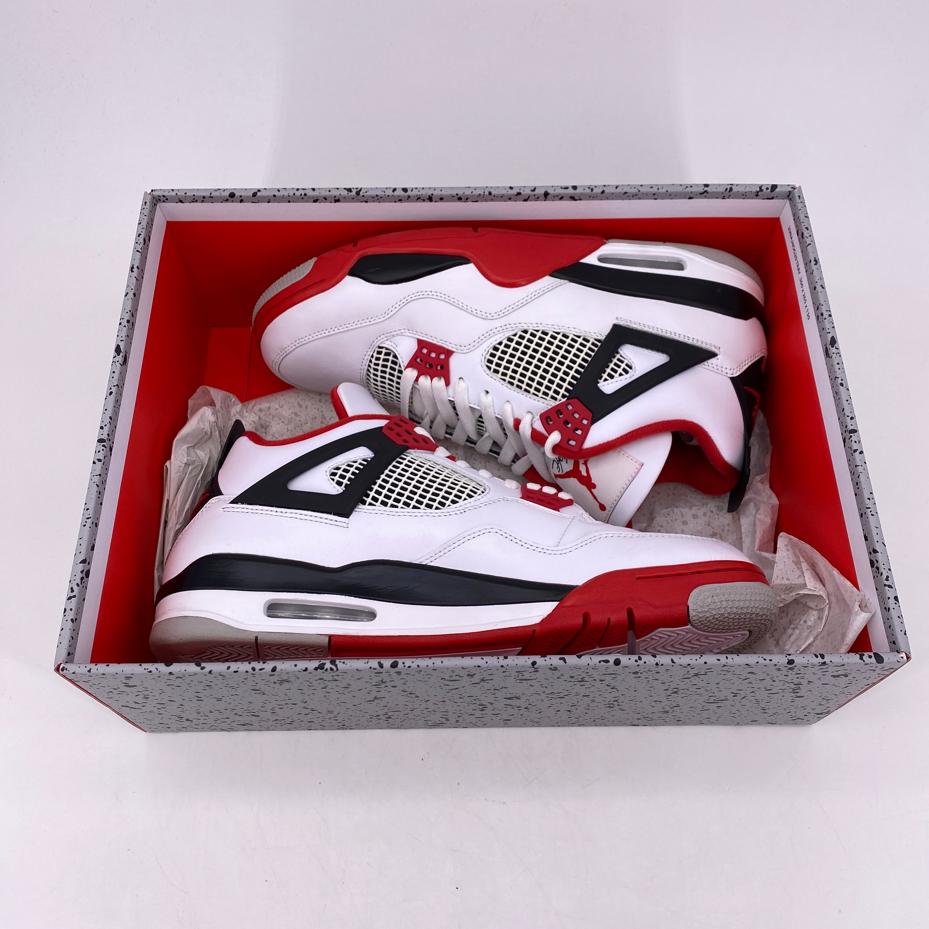 Air Jordan 4 Retro &quot;FIRE RED&quot; 2020 Used Size 12