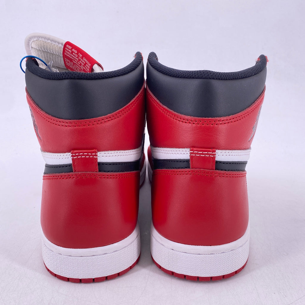 Air Jordan 1 Retro High OG "Chicago" 2015 New Size 11.5