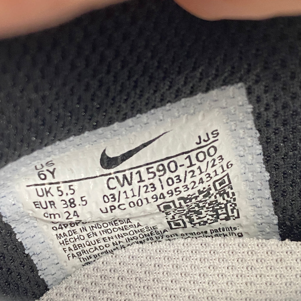 Nike (GS) Dunk Low "White Black" 2021 New Size 6Y