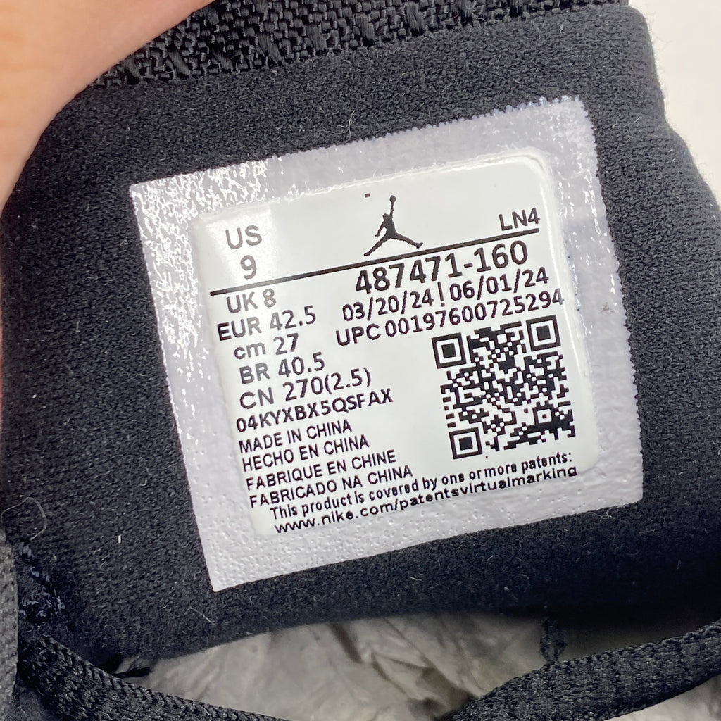 Air Jordan 14 Retro "Black Toe" 2024 Used Size 9