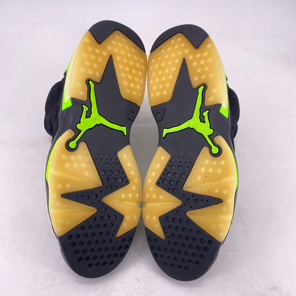 Air Jordan 6 Retro "Electric Green" 2021 Used Size 10.5