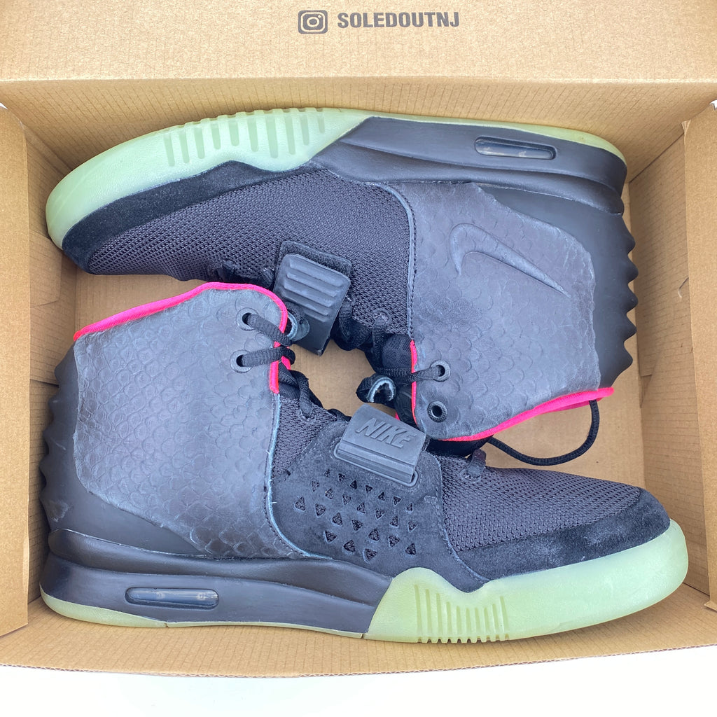 Nike Air Yeezy 2 NRG "Solar Red" 2012 Used Size 10.5