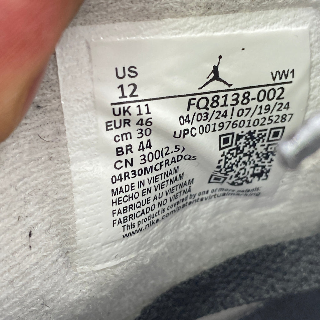 Air Jordan 4 Retro "Fear" 2024 Used Size 12