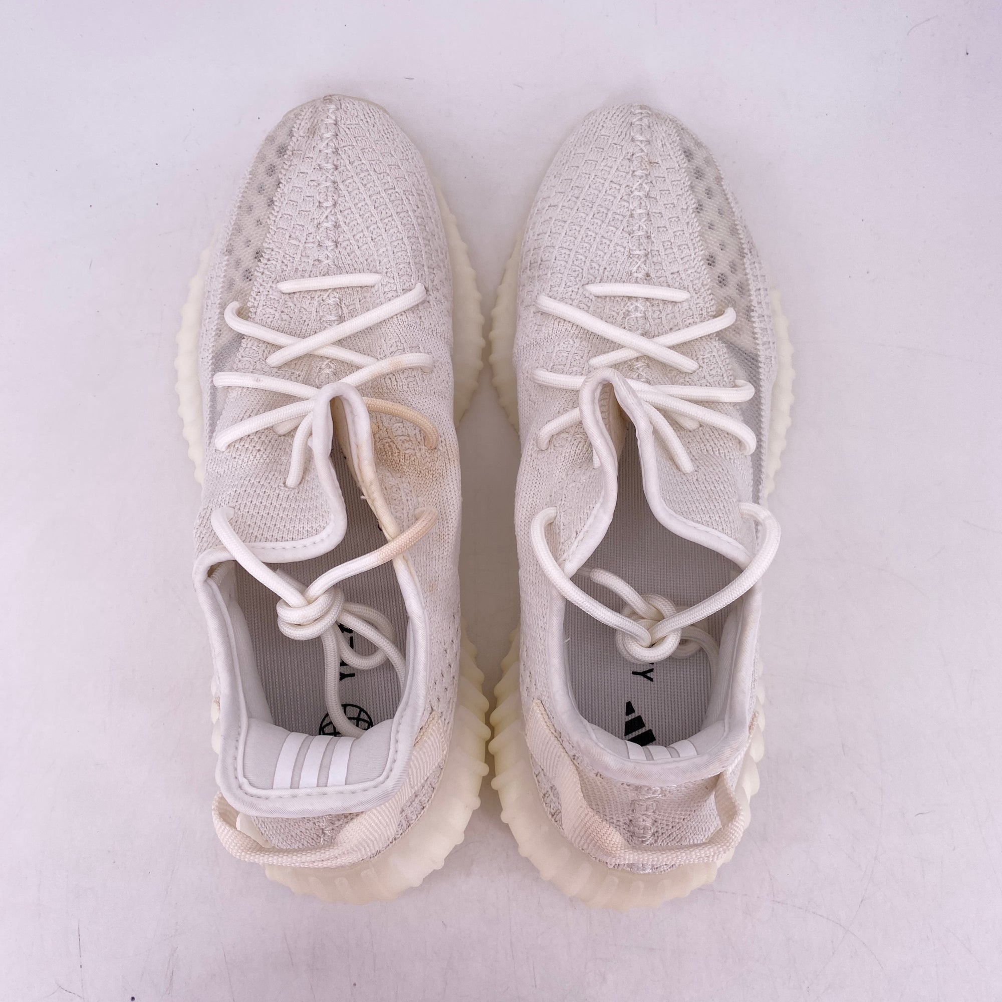 Yeezy 350 v2 &quot;Bone&quot; 2022 Used Size 9.5