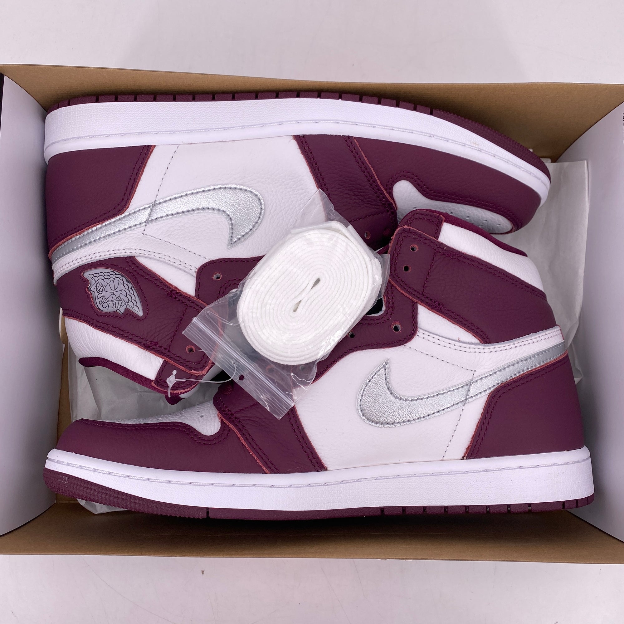 Air Jordan 1 Retro High OG &quot;Bordeaux&quot; 2021 New Size 10.5