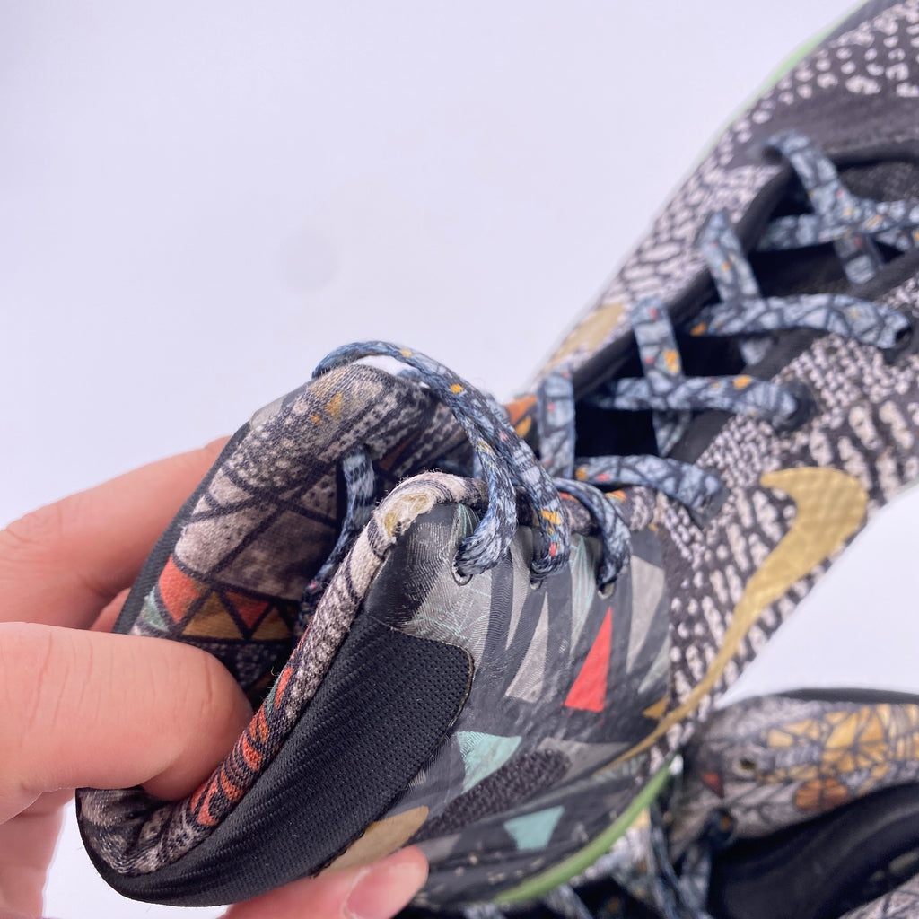 Nike (GS) Kobe 9 "Nola League" 2014 Used Size 4Y