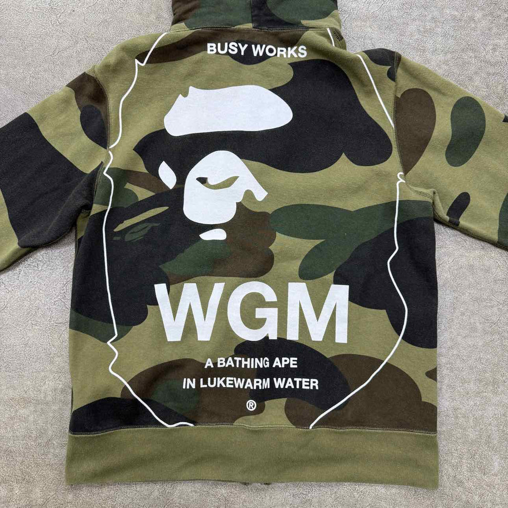 Bape Zip Up "BUSY WORKS" Camo Used Size L