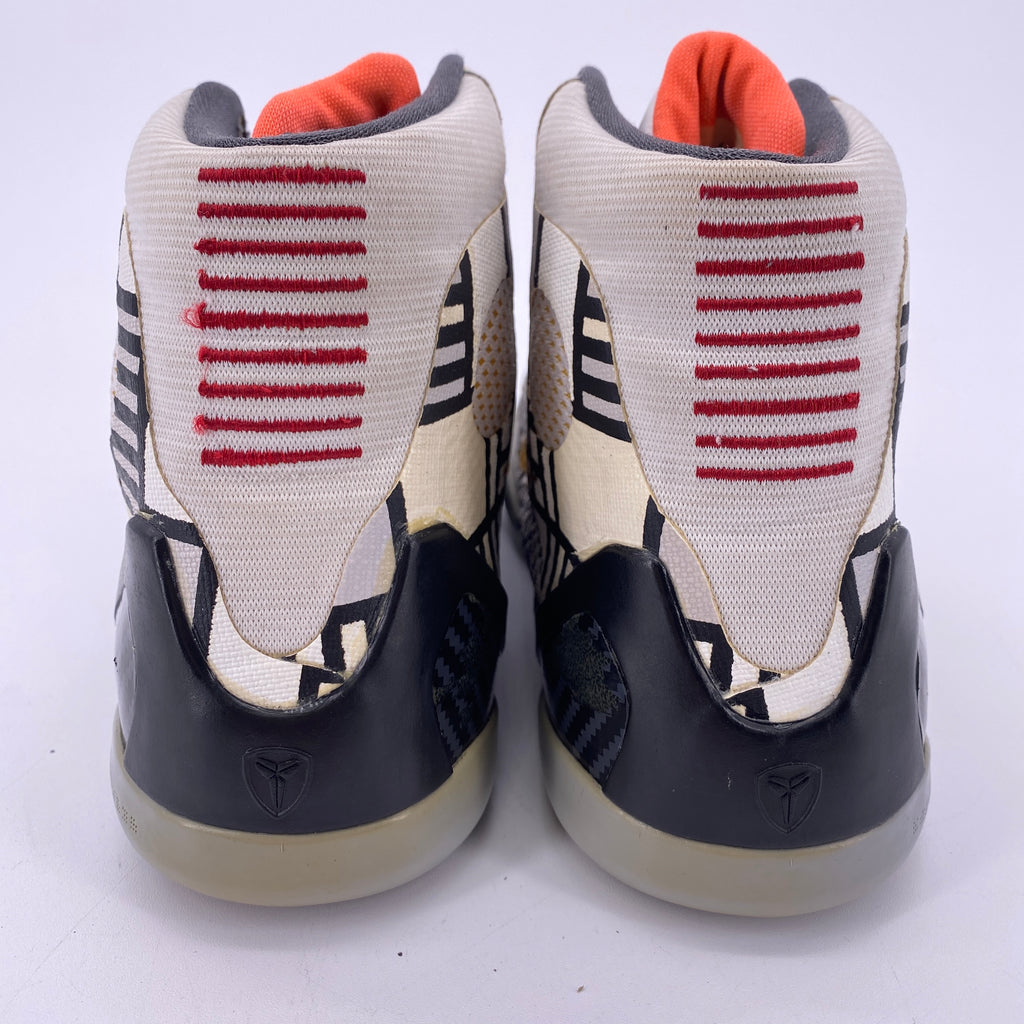 Nike (GS) Kobe 9 "Fundamentals" 2014 Used Size 3.5Y