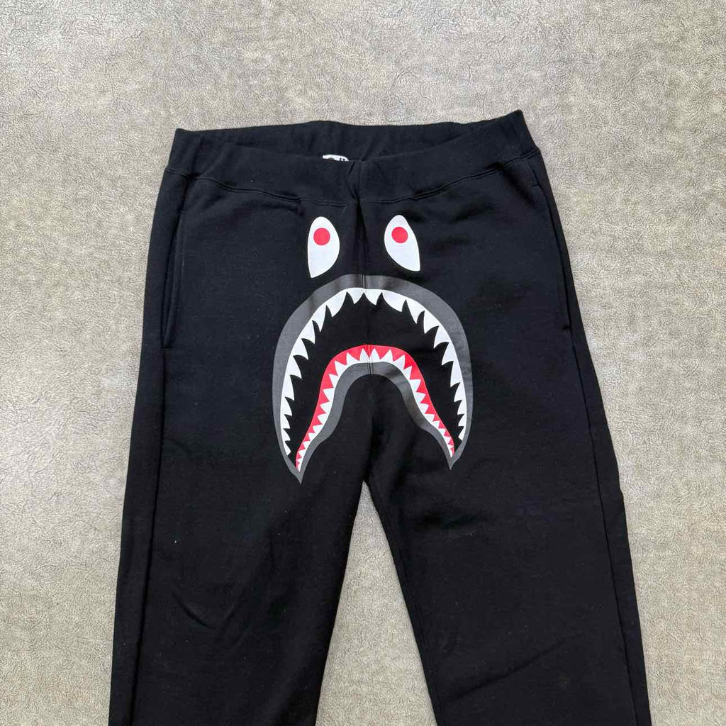 Bape Sweatpants "SHARK" Black Used Size XL Bape