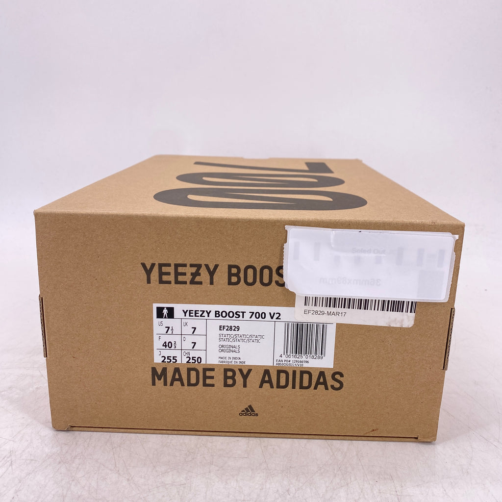 Yeezy 700 v2 "Static" 2021 New Size 7.5