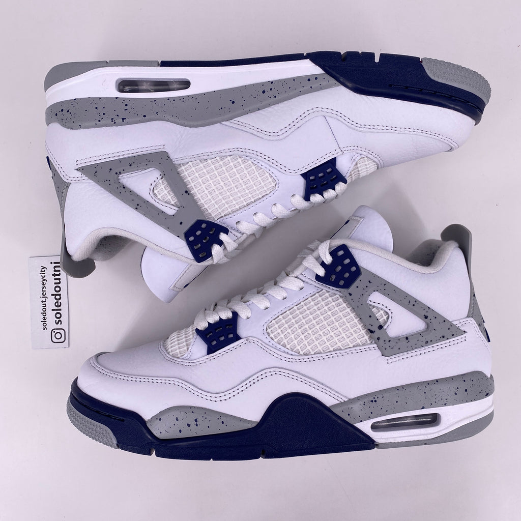 Air Jordan 4 Retro "Midnight Navy" 2022 Used Size 9