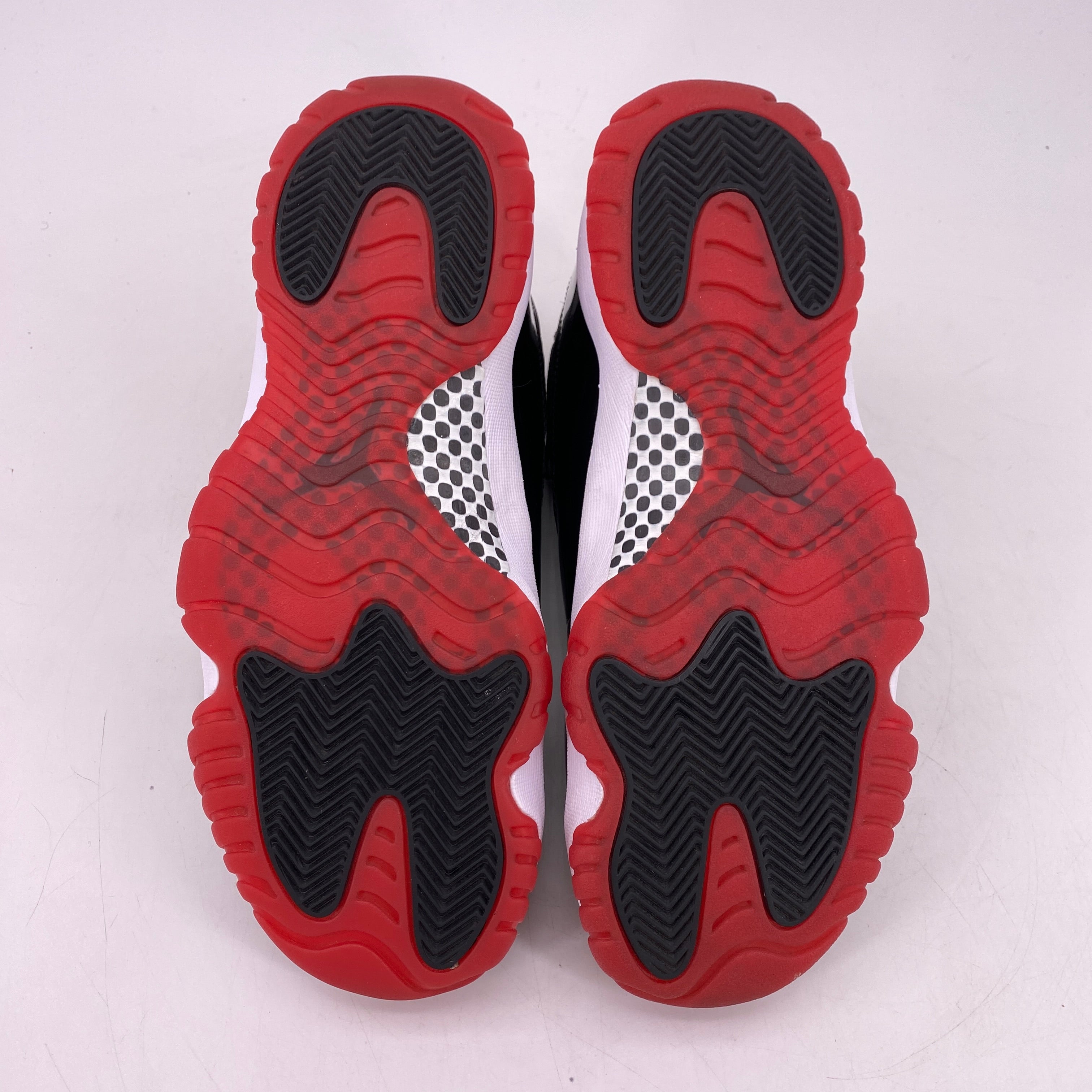 Air Jordan 11 Retro &quot;Bred&quot; 2019 Used Size 8