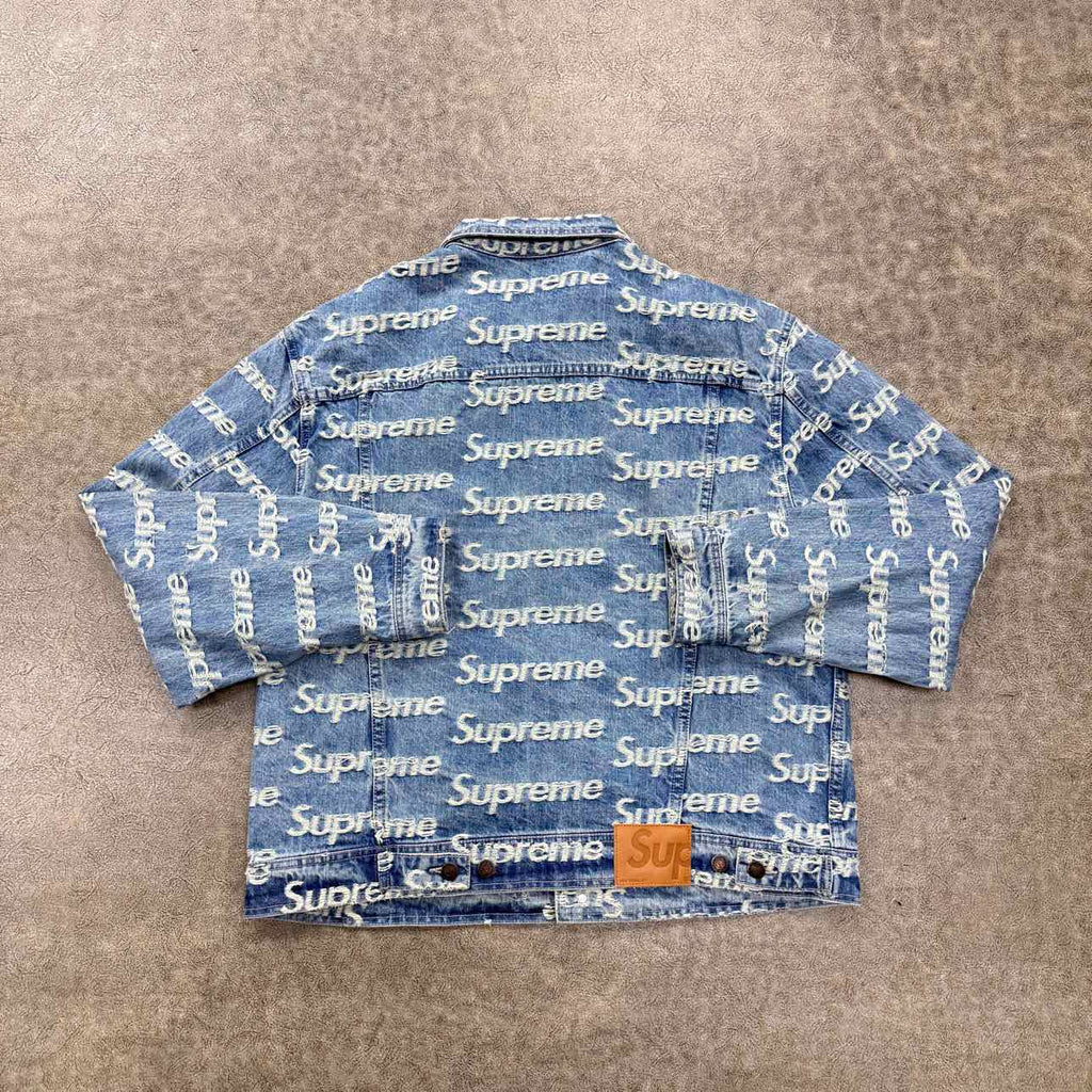 Supreme Trucker Jacket "FRAYED LOGOS" Blue Used Size XL