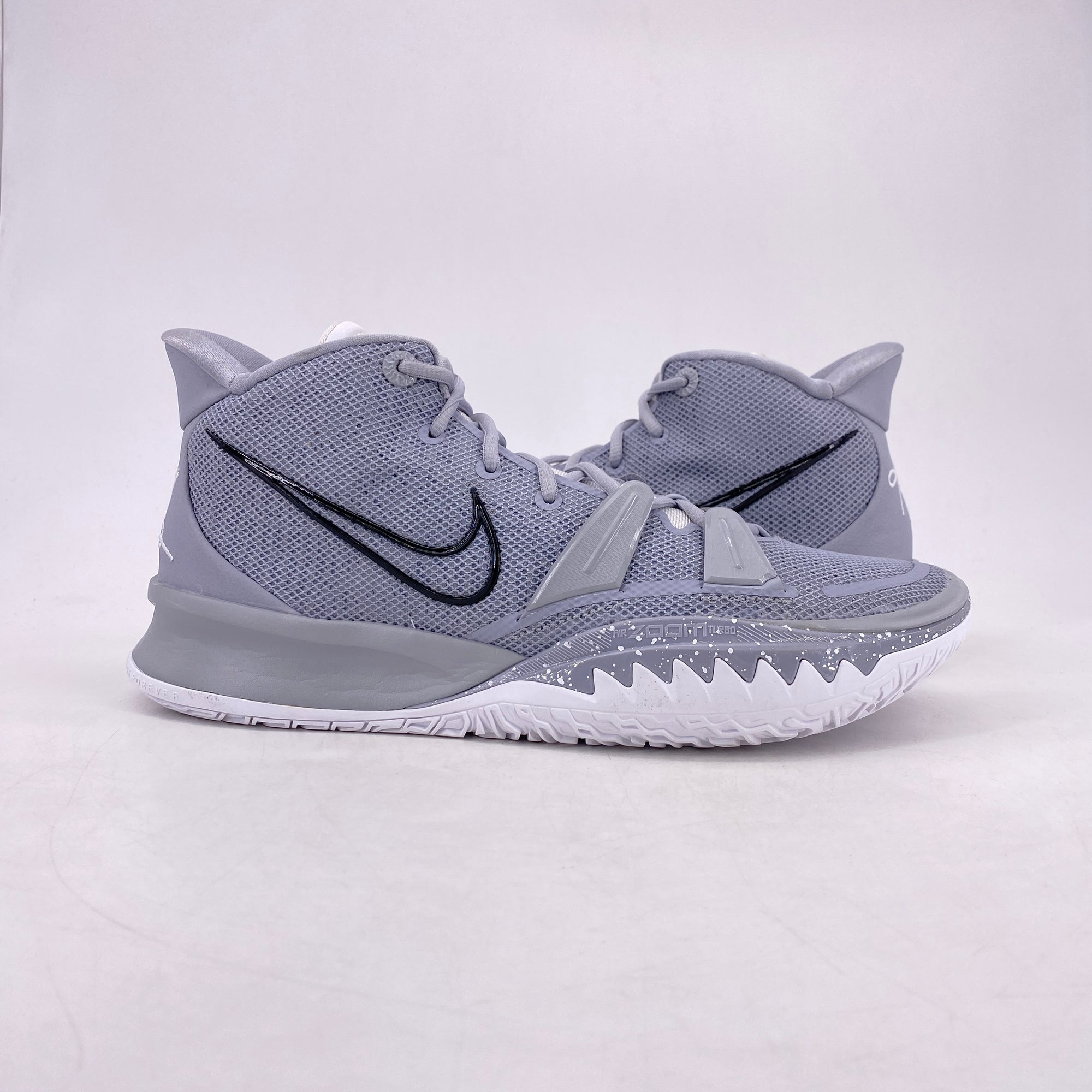 Nike Kyrie 7 &quot;Wolf Grey&quot; 2021 Used Size 12