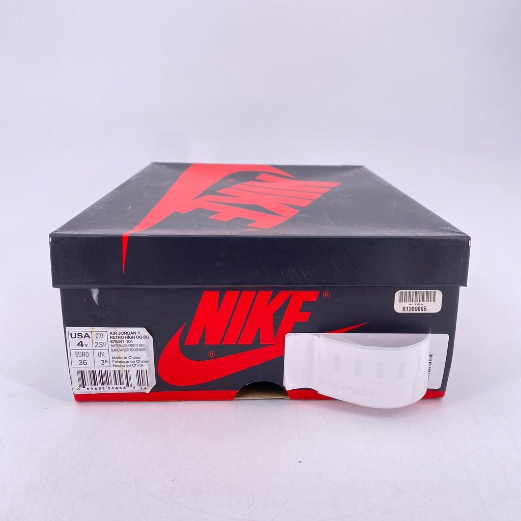Air Jordan (GS) 1 Retro High "Chicago" 2015 Used Size 4Y