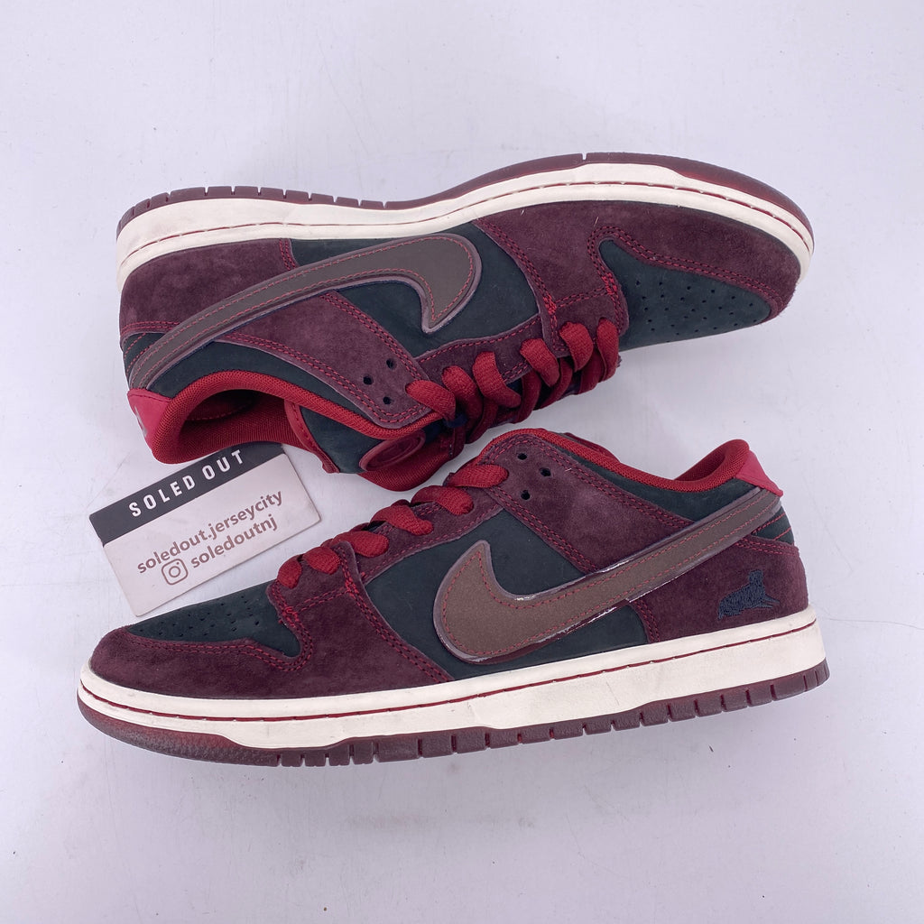 Nike SB Dunk Low "Riot Skateshop" 2025 New Size 8.5