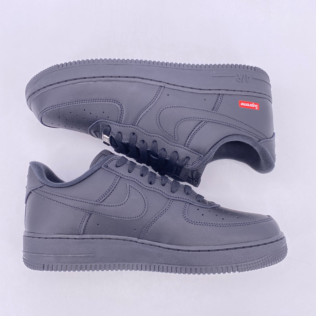 Nike Air Force 1 "Supreme Black"  New Size 10.5